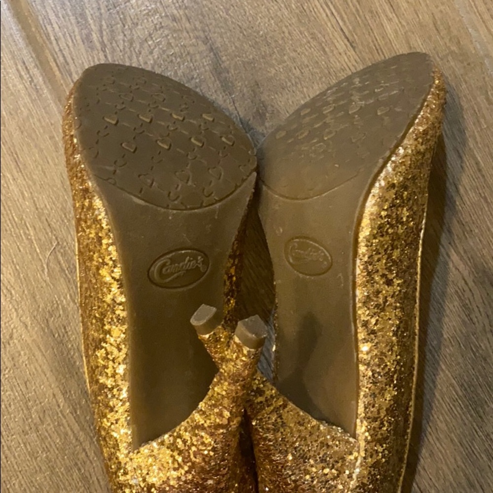 Good glittery pumps - Picture 4 of 4
